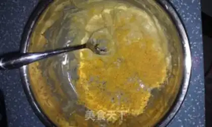 Make Margaret Biscuits step 1