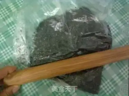 Make Sesame broken crispy bun step 1
