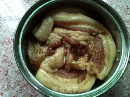 Make Barbecue pork with honey sauce step 1