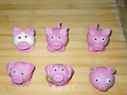 Make Cute pig pig glutinous rice dumplings step 11