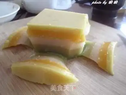 Make Colored pig skin jelly step 17