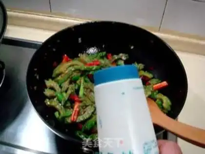 Make Dry stir-fried bitter gourd step 10