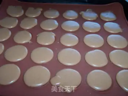 Make Bear Macaron step 6