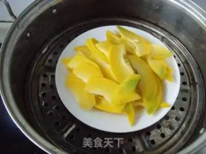 Make Pumpkin Crackers step 0