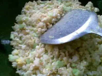 Make Jade Golden Fried Rice step 5