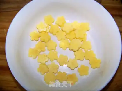 Make fancy curry potatoes step 1
