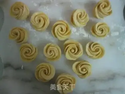 Make Pumpkin Crackers step 8