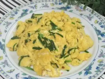 Make Scrambled firewood eggs with leeks step 6