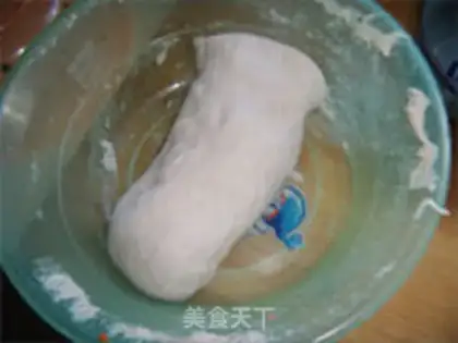 Make Mushroom fresh meat steamed buns step 1