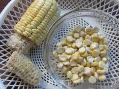 Make vegetable salad step 0