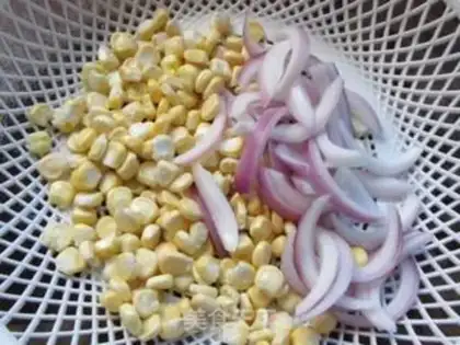 Make vegetable salad step 2