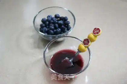 Make Roasted Australian leg of lamb in blueberry sauce step 12