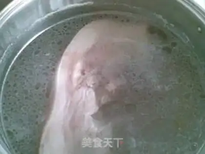 Make Home-cooked pork step 0