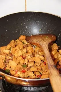 Make Spicy fried tofu step 5