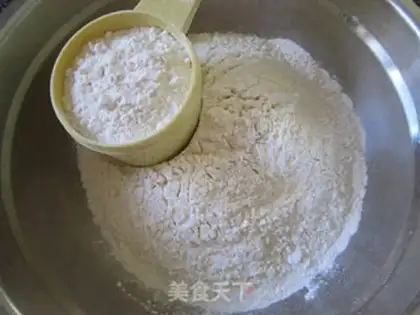 Make Cranberry Scone step 1