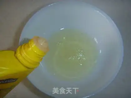 Make red oil bean curd step 1