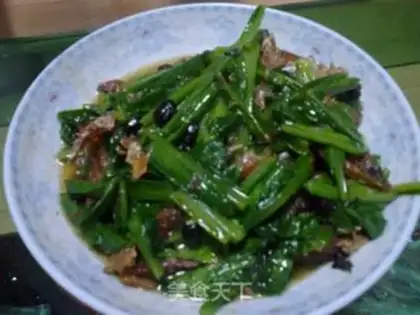 Make Black bean dace fish oil wheat vegetable step 1
