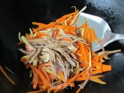 Make stir-fried shredded potatoes step 5