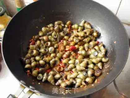 Make Spicy field snail step 6