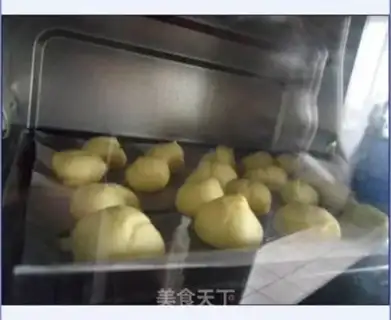 Make cream puffs step 5