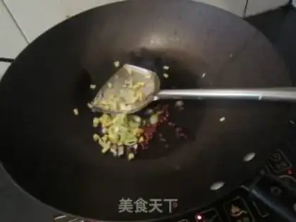 Make cabbage and potato chips step 3