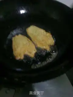 Make Crispy pumpkin flowers step 3