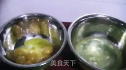 Make Ten inch fresh milk fruit cake step 0