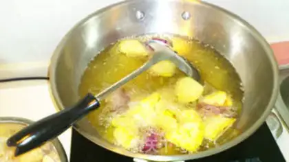 Make Pulled sweet potatoes step 1
