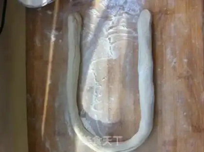 Make pan-fried bun stuffed with step 19