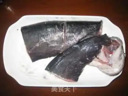 Make Stewed eggplant with catfish step 1