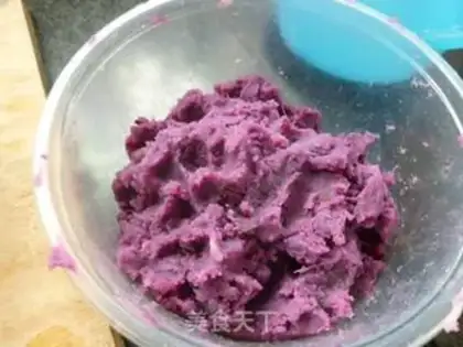 Make Purple sweet potato mayuan step 1