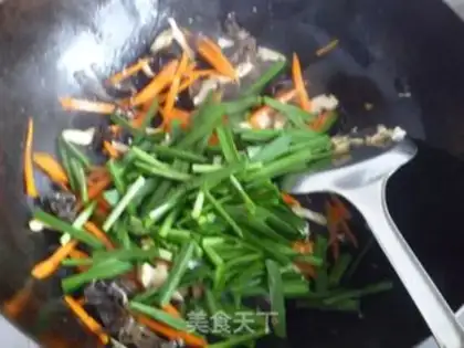 Make Thousand Spring Rolls step 6