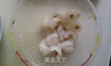 Make Litchi broccoli step 1