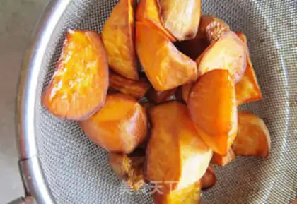 Make Roasted pork ribs with red heart potatoes step 8