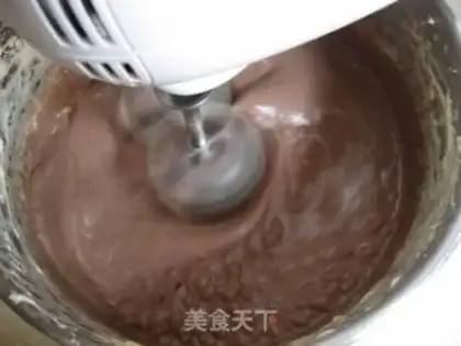 Make Black Forest Cheesecake step 23