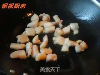 Make Stewed pork with dried bracken step 3