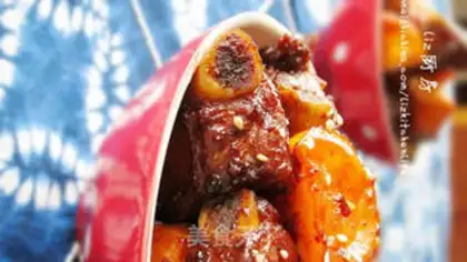 Make Roasted pork ribs with red heart potatoes step 10