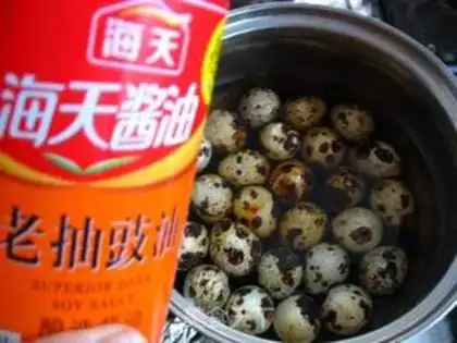 Make Spicy quail eggs step 2