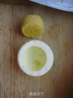 Make Korean tuna egg cup step 2