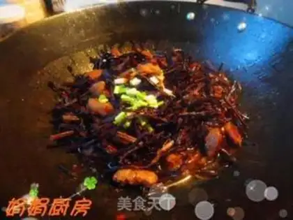 Make Stewed pork with dried bracken step 9