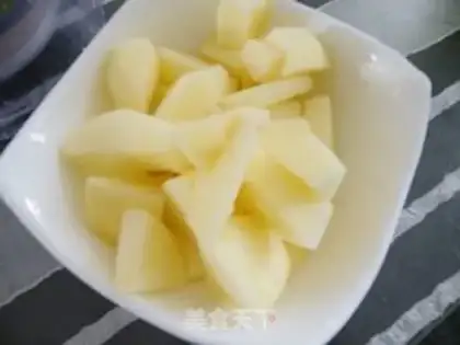 Make Balsam pear apple drink step 3
