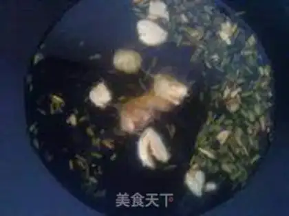 Make Homemade scallion oil step 4