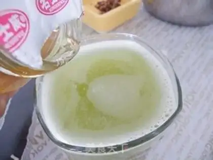 Make Balsam pear apple drink step 7