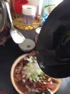 Make chopped pepper fish head step 7