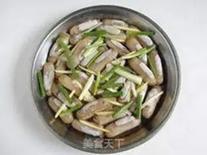 Make Steamed razor clam step 3