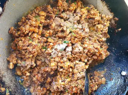 Make glutinous rice steamed meat step 16