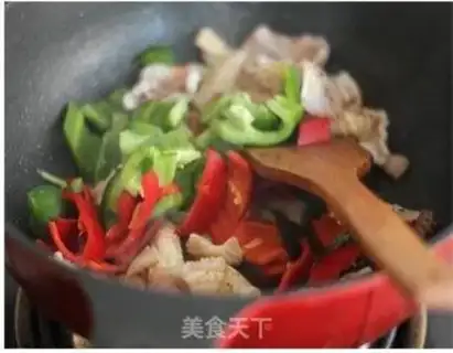 Make Sauteed squid with bacon step 5