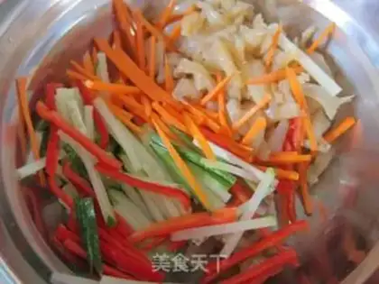 Make Jellyfish skin with cold sauce step 4