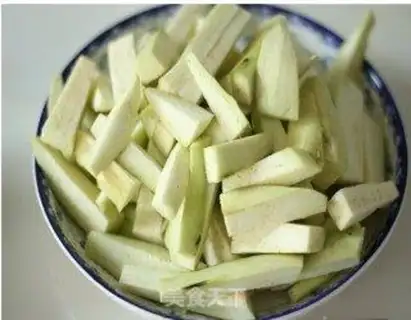 Make Korean sauce crispy tomato strips step 2