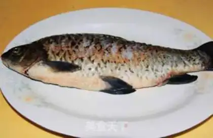 Make dry-roasted fish step 0